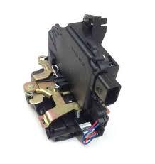 كالون باب امامى يمين الأصلي من مجموعة سكودا - فولكس فاجن